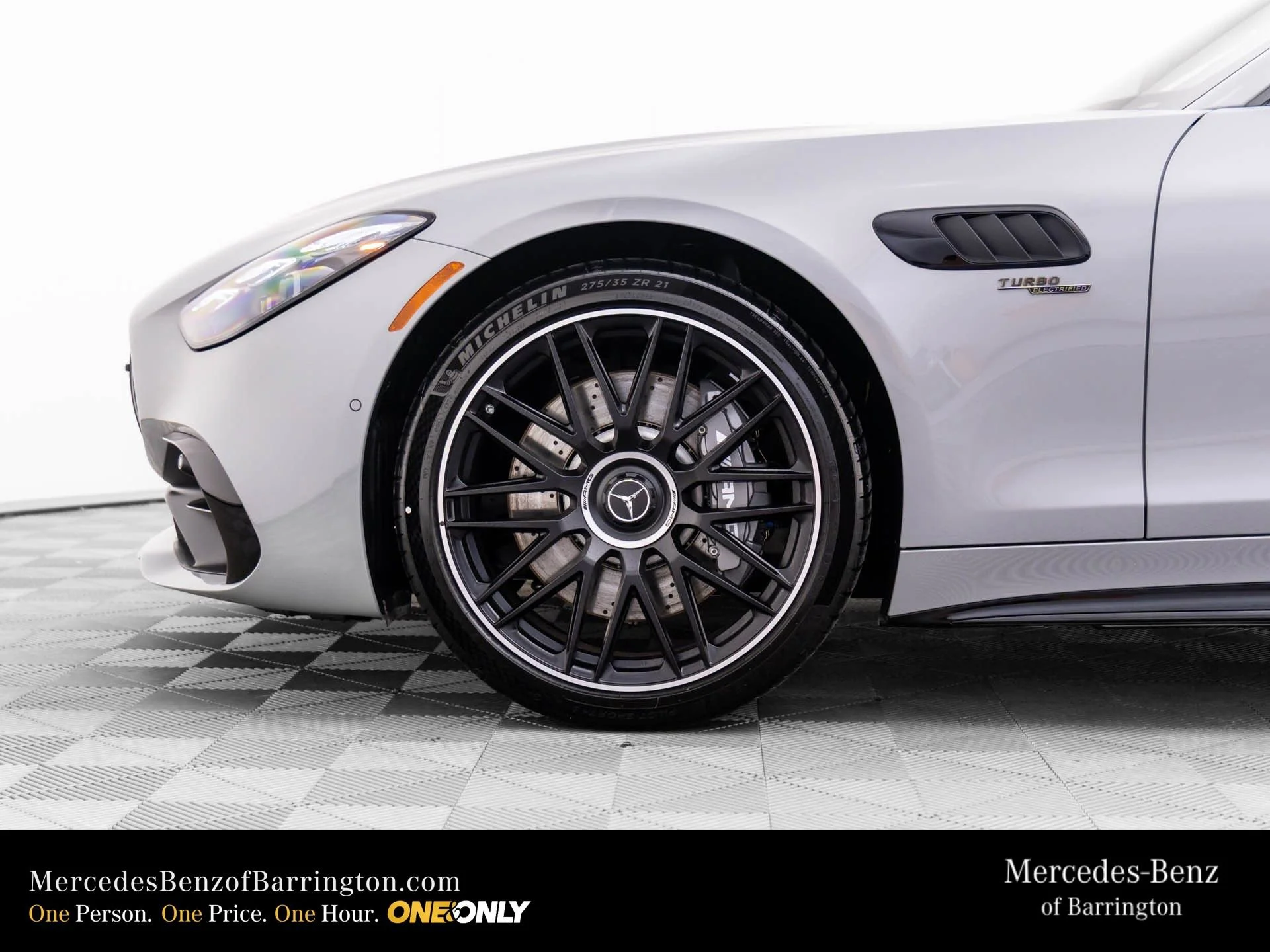2025 Mercedes-Benz AMG GT Coupe 43 - Photo 84