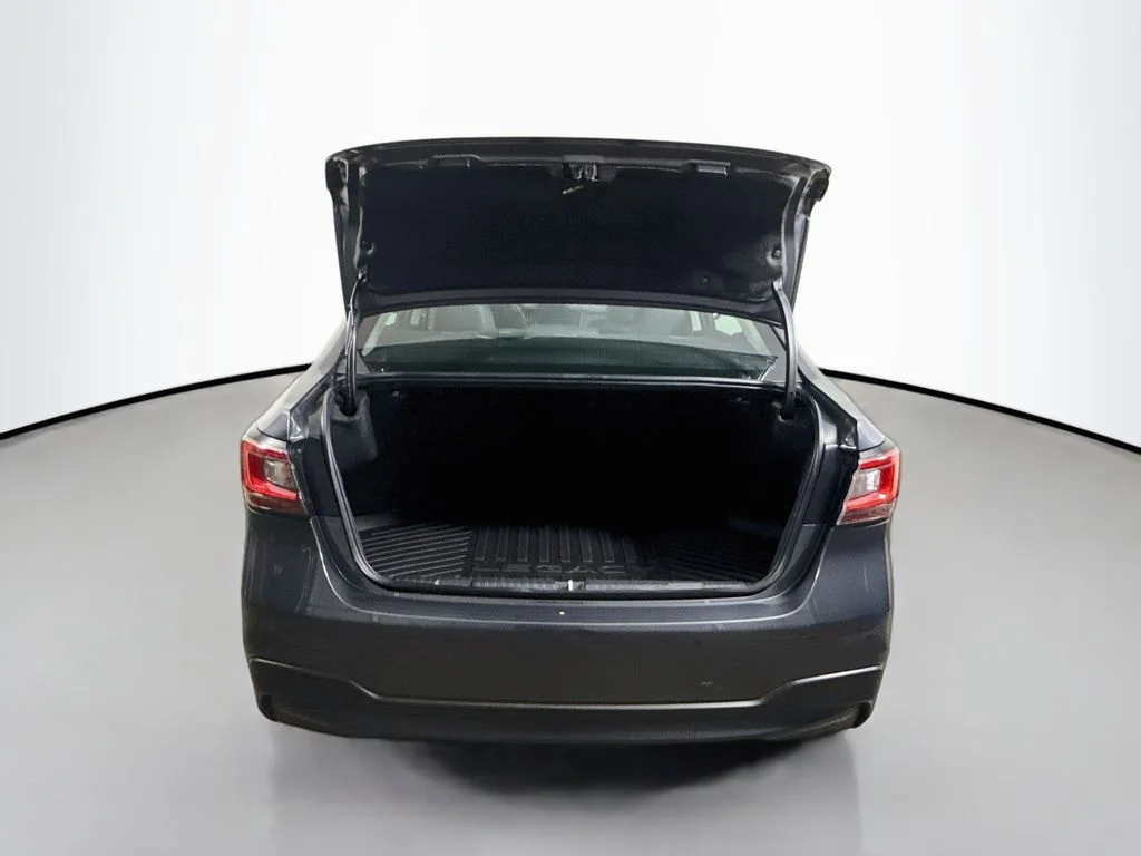 Used 2021 Magnetite Gray Metallic Subaru Limited image 27