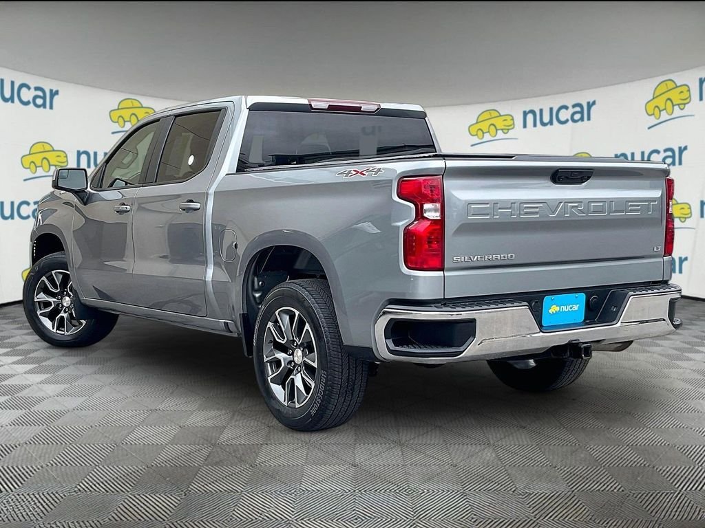 Used 2023 Gray Chevrolet LT image 4
