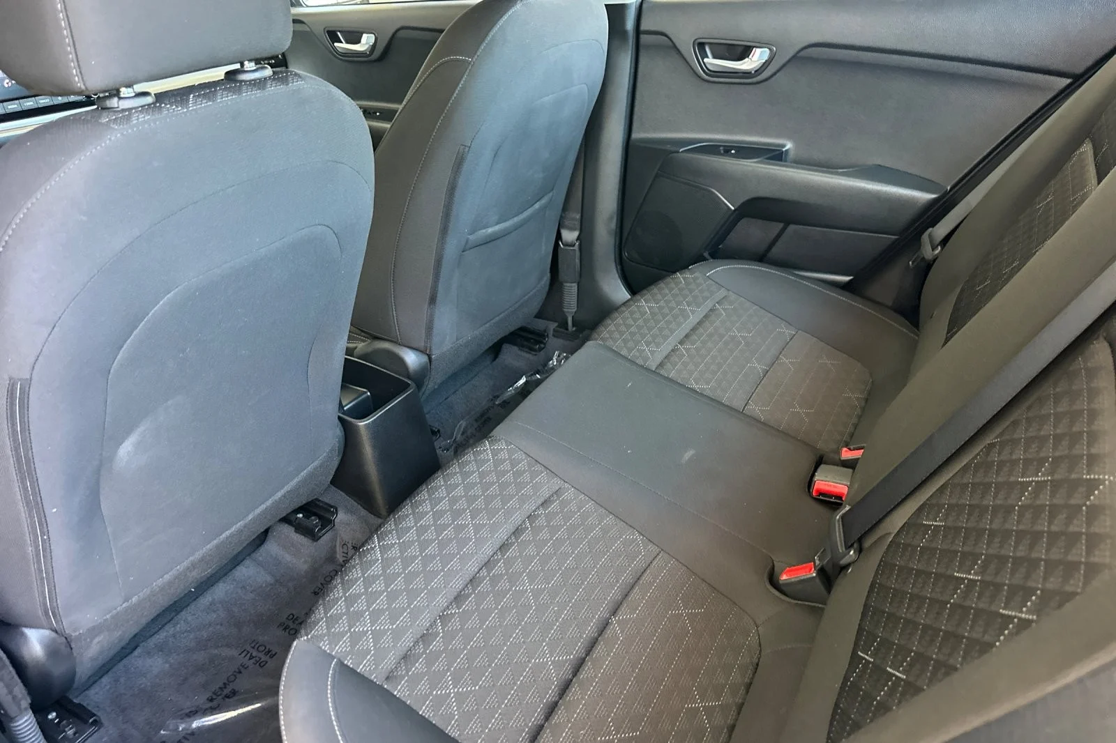 Used 2022 BLACK Kia LX image 11