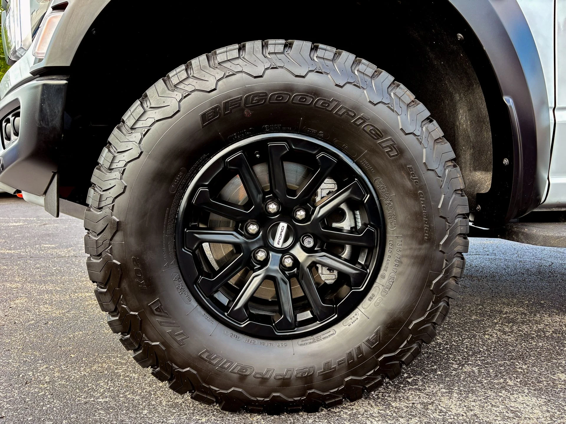 Used 2025 White Ford Raptor image 36