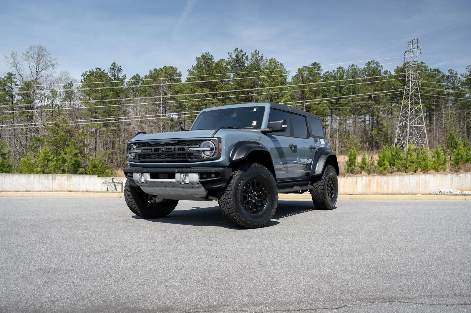 2023 Ford Bronco Raptor 4x4's photo
