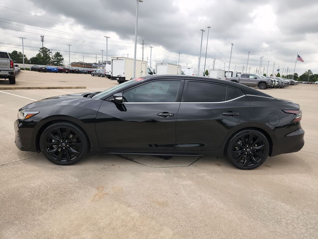 Certified Used 2023 Black Nissan Platinum image 8