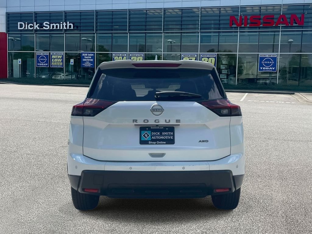 2025 Nissan Rogue SV - Photo 6