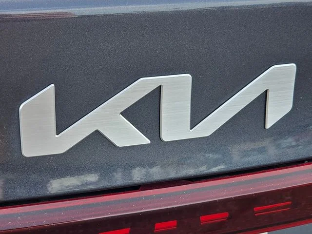 Used 2023 Gray Kia LXS image 17