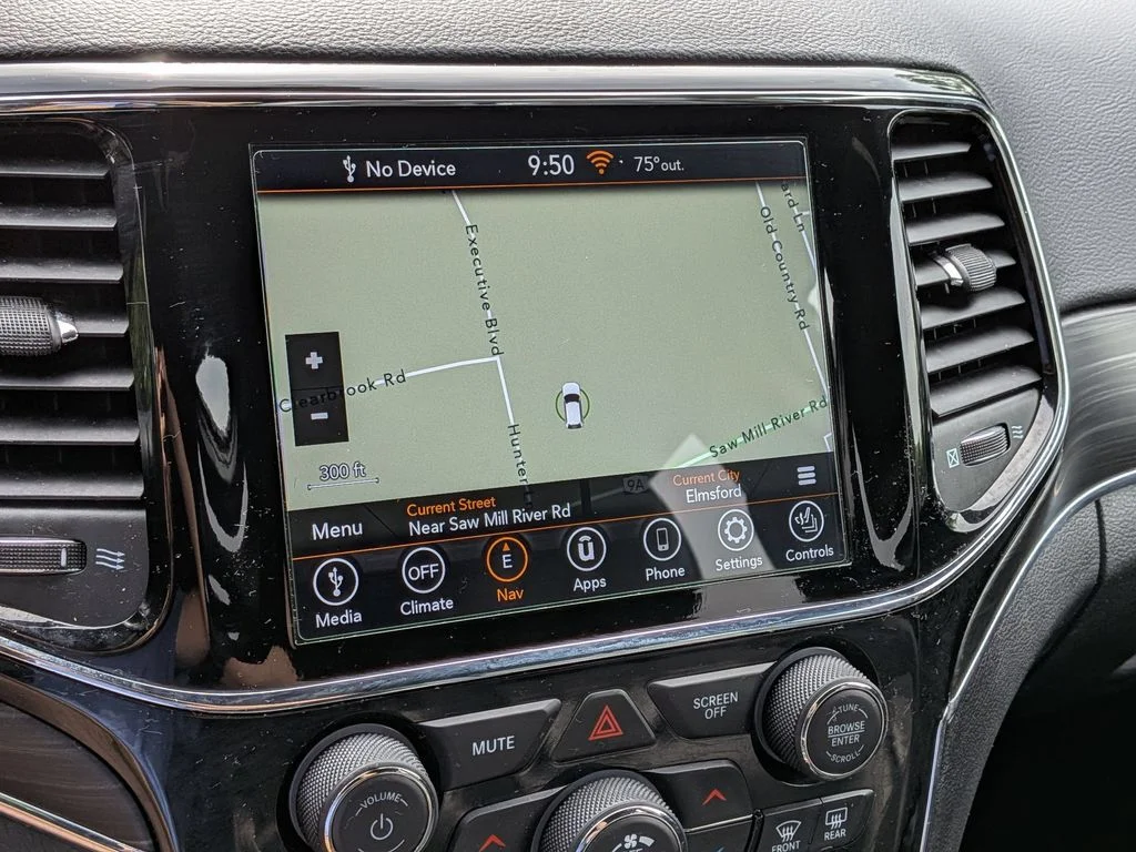Used 2021 Blue Jeep Limited image 19