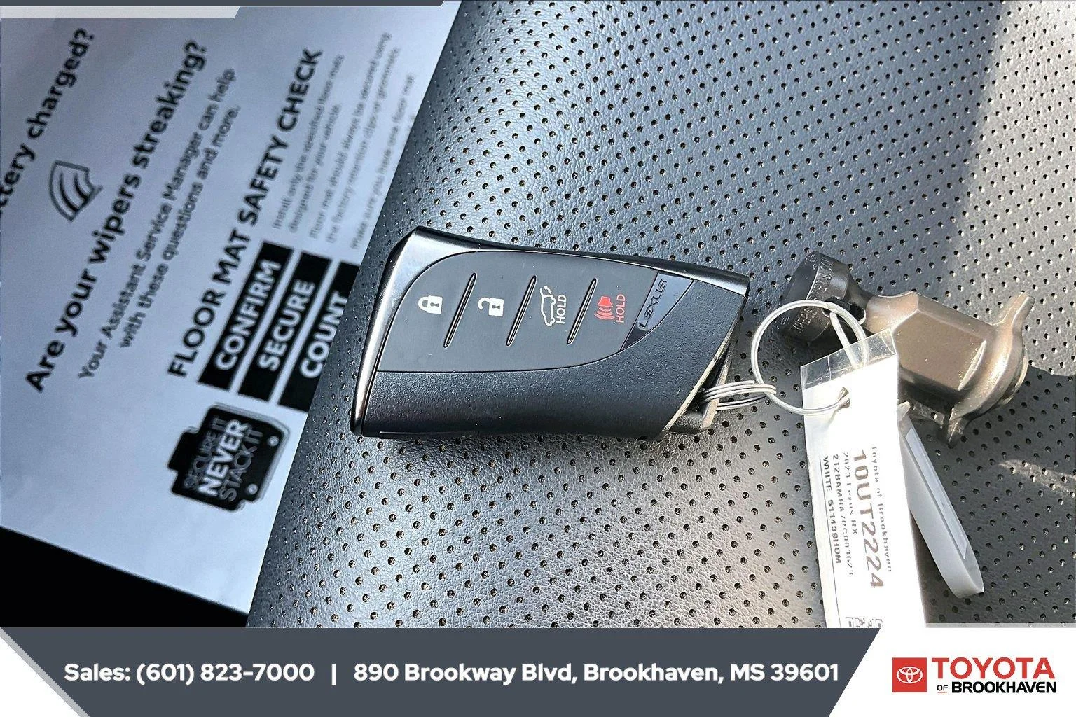 Used 2023 Eminent White Pearl Lexus RX 350 Premium image 9