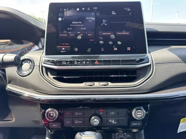 New 2026 Black Jeep Latitude image 26