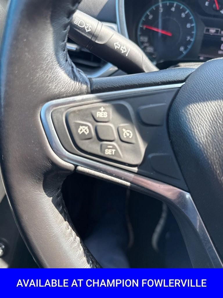 Used 2018 Silver Chevrolet LT image 27