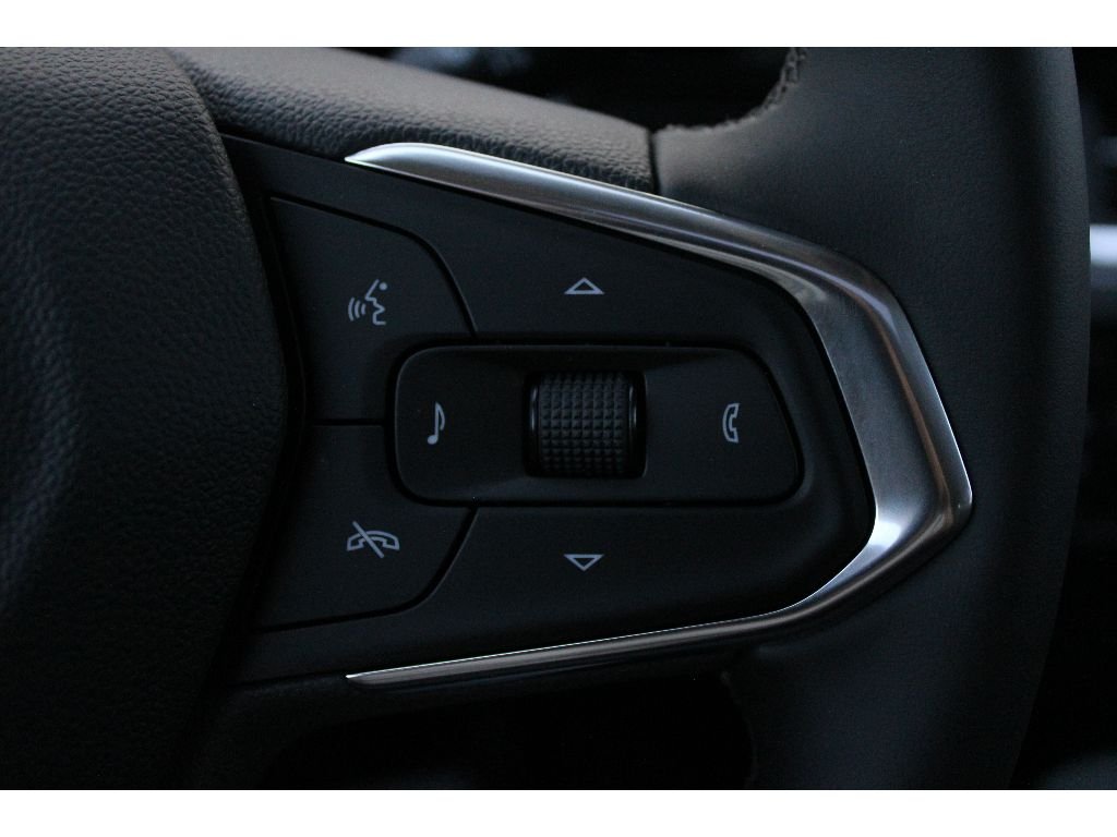 2026 Chevrolet Trax Activ - Photo 18