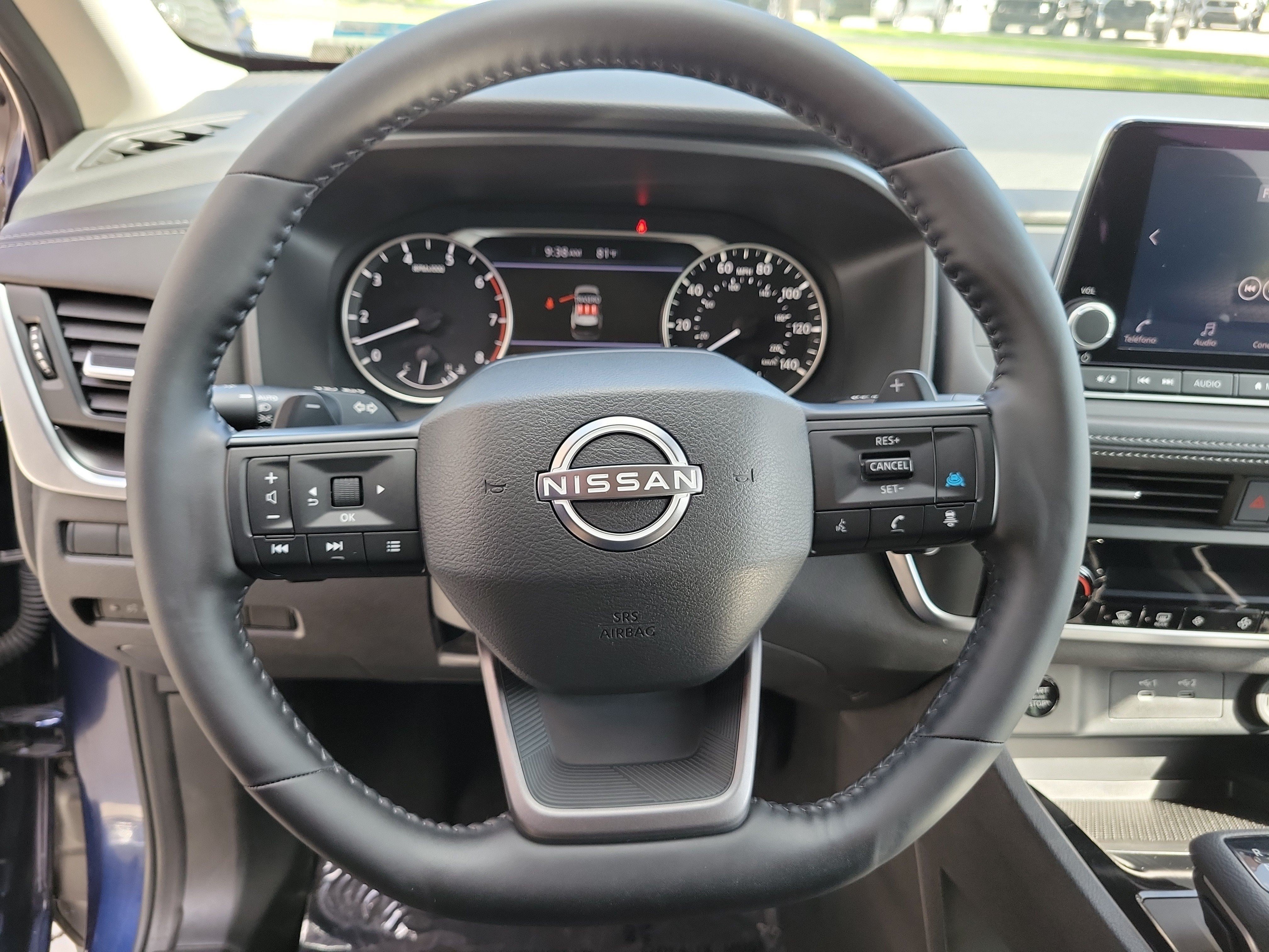 Used 2025 Deep Ocean Blue Pearl Nissan SV image 27