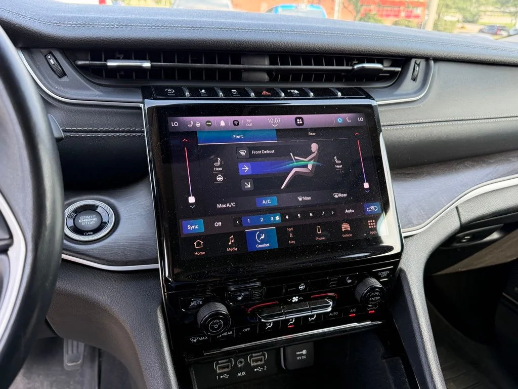 Used 2022 Black Jeep Limited image 19