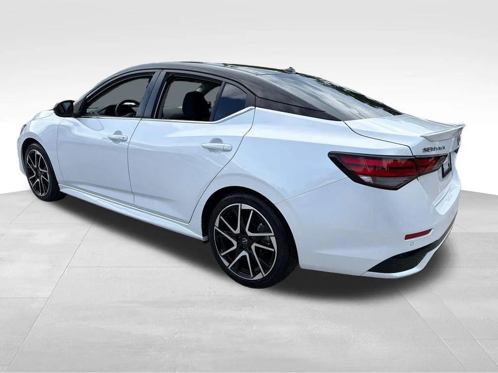 Certified Used 2024 White Nissan SR image 5