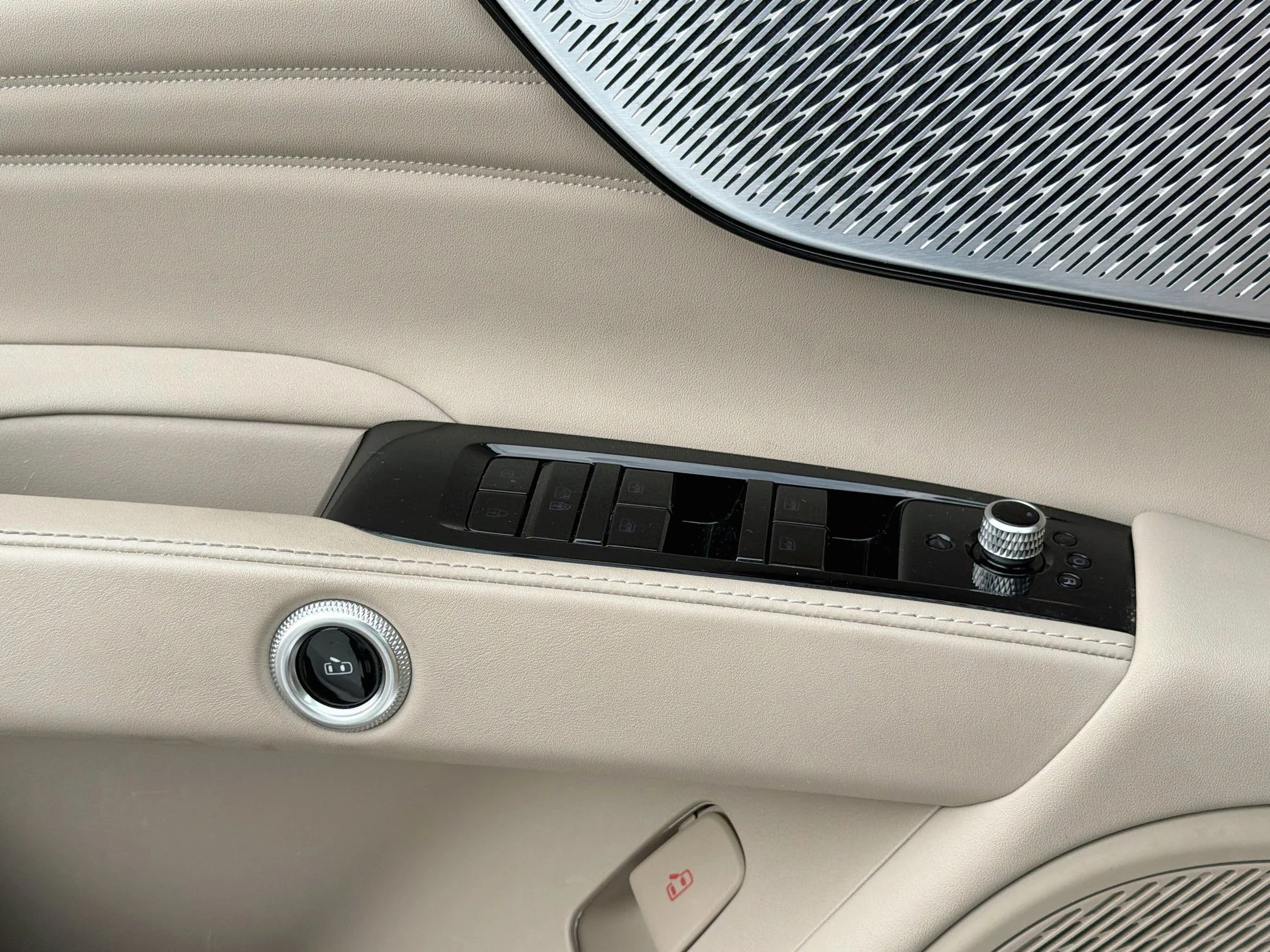 Certified Used 2023 Bianco Maserati GT image 23