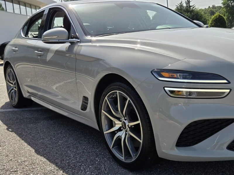 Used 2025 Gray GENESIS 2.5T RWD image 23