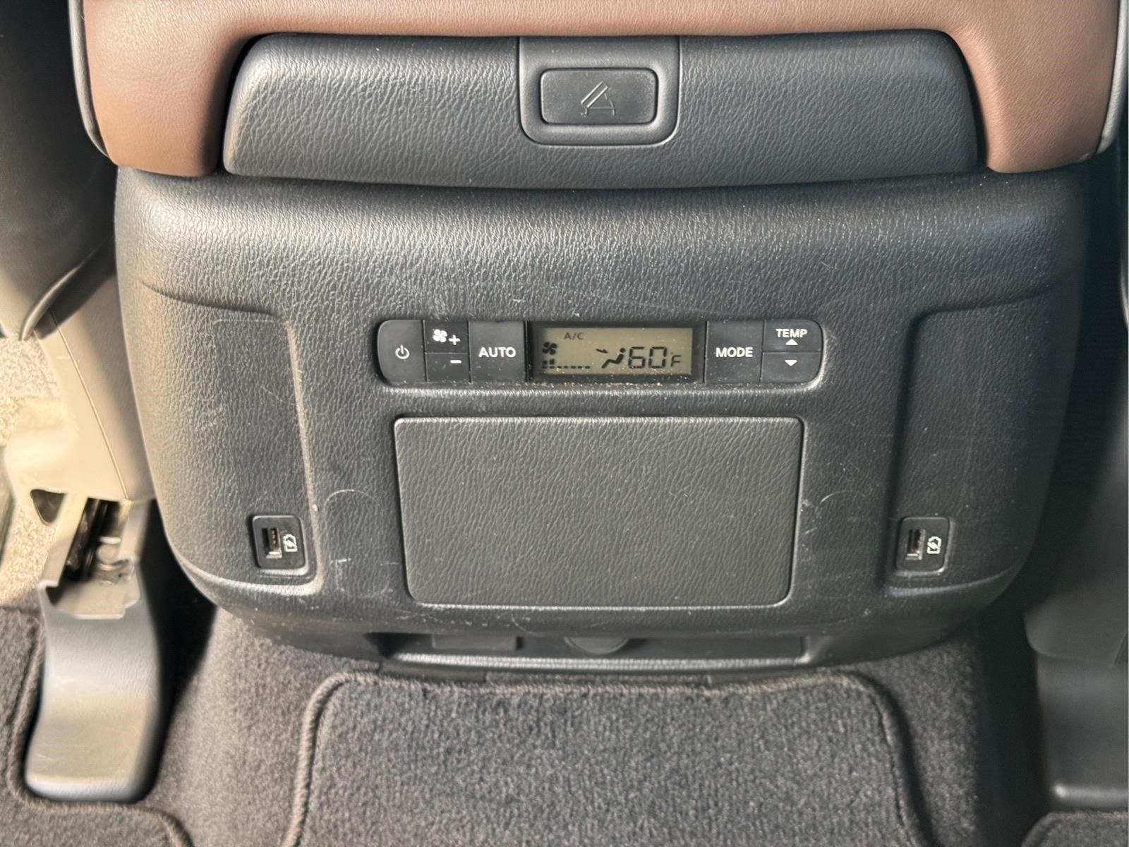 Used 2022 Champagne Quartz INFINITI PREMIUM SELECT image 15