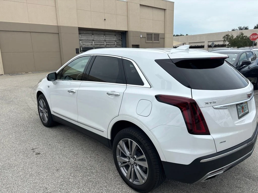 Used 2024 White Cadillac Premium Luxury image 8