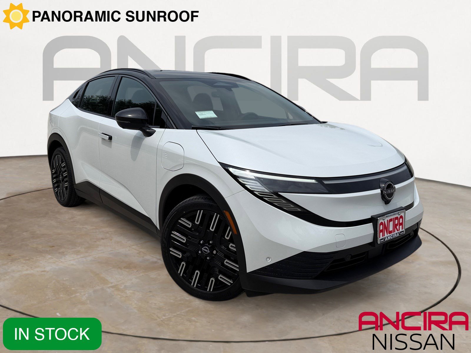 2026 Nissan Leaf Platinum+'s photo