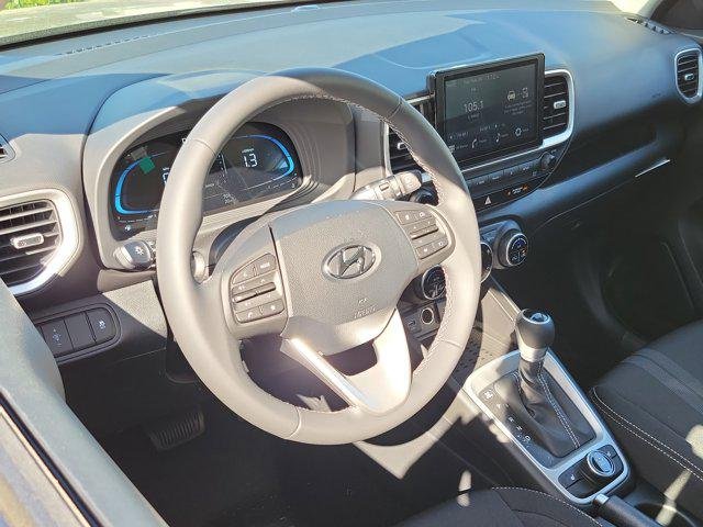 New 2026 Onyx Black Hyundai SEL image 3