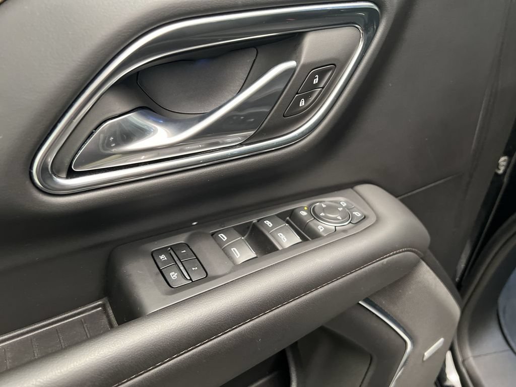 2024 Chevrolet Suburban High Country - Photo 13