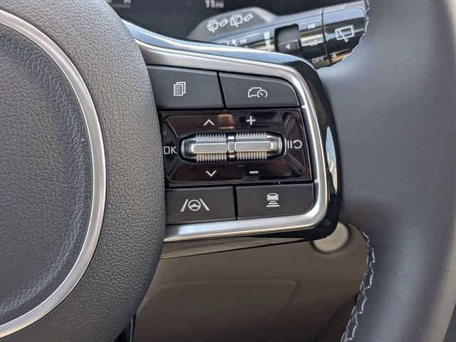 New 2026 Ivory Silver Kia SX image 29