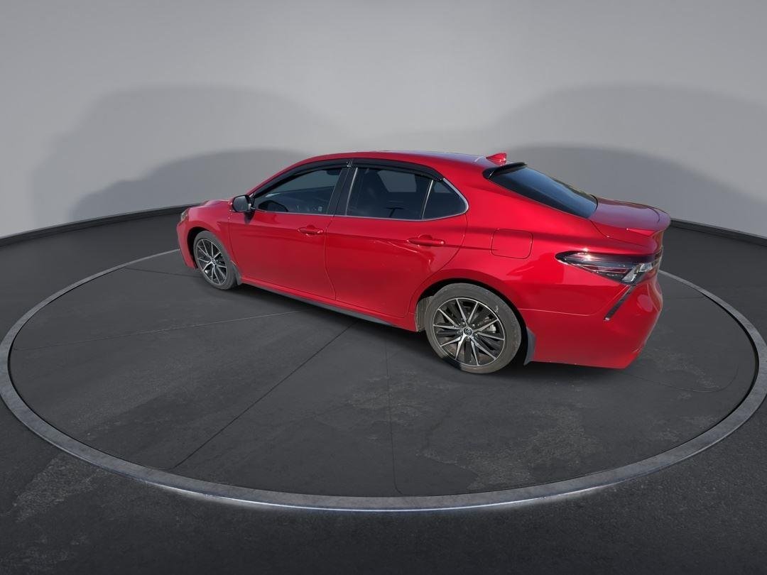 Used 2022 Supersonic Red Toyota SE image 6