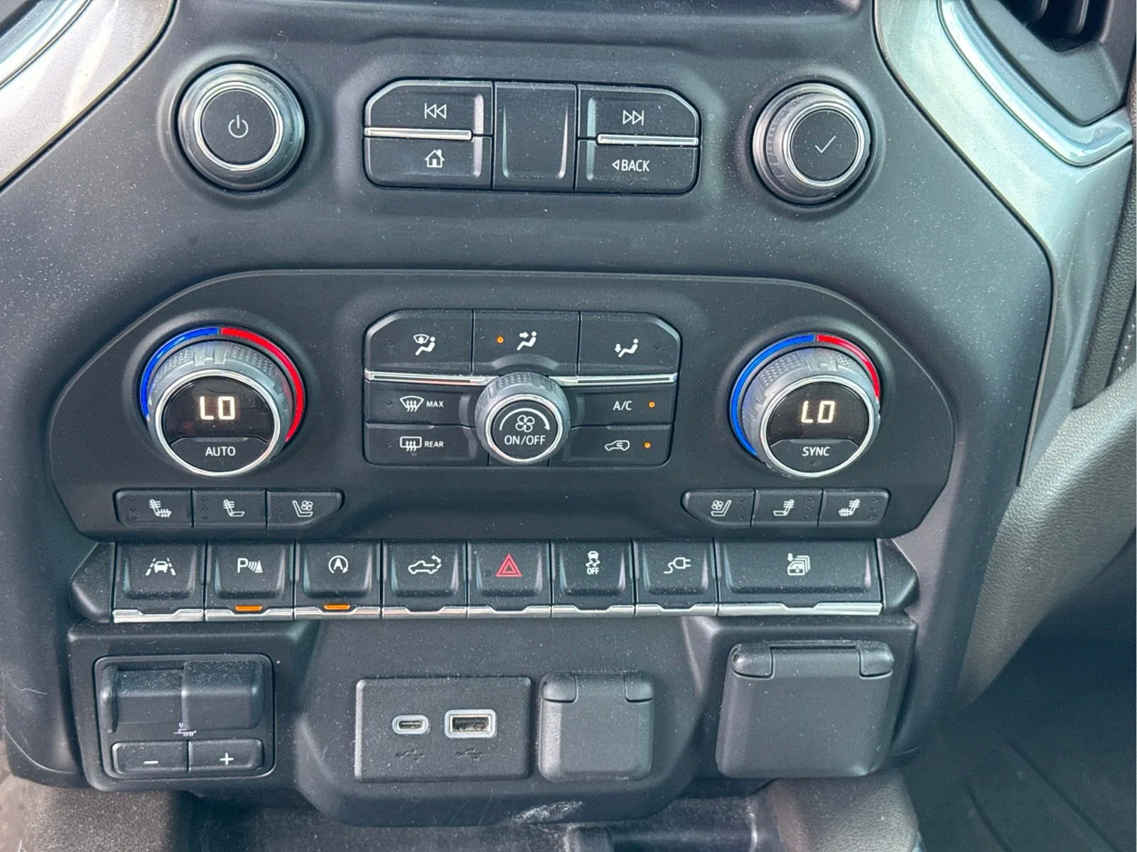 Used 2019 Northsky Blue Metallic Chevrolet LTZ image 15
