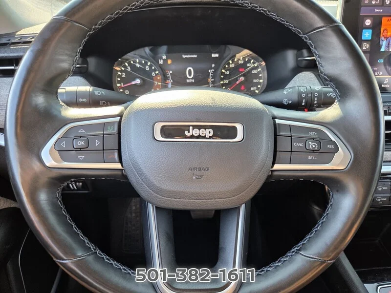 Used 2022 Billet Silver Metallic JEEP LATITUDE 4X4 image 28