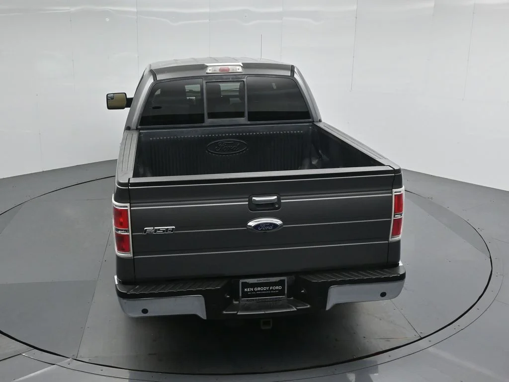 Used 2013 Gray Ford XLT image 36