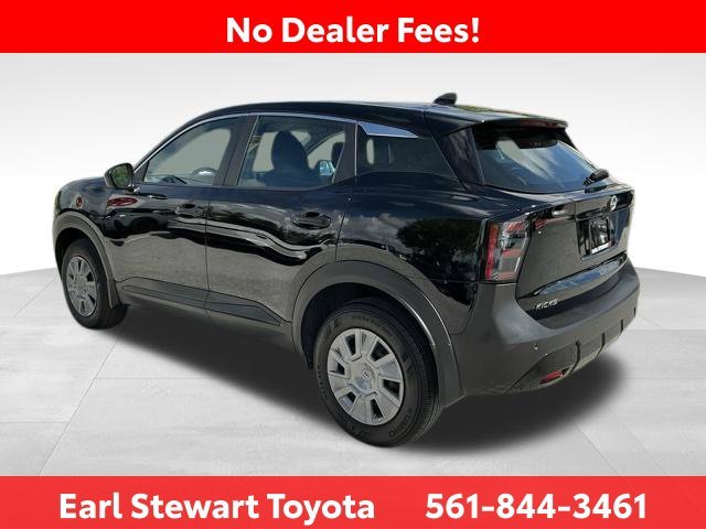 Used 2025 Black Nissan S image 7