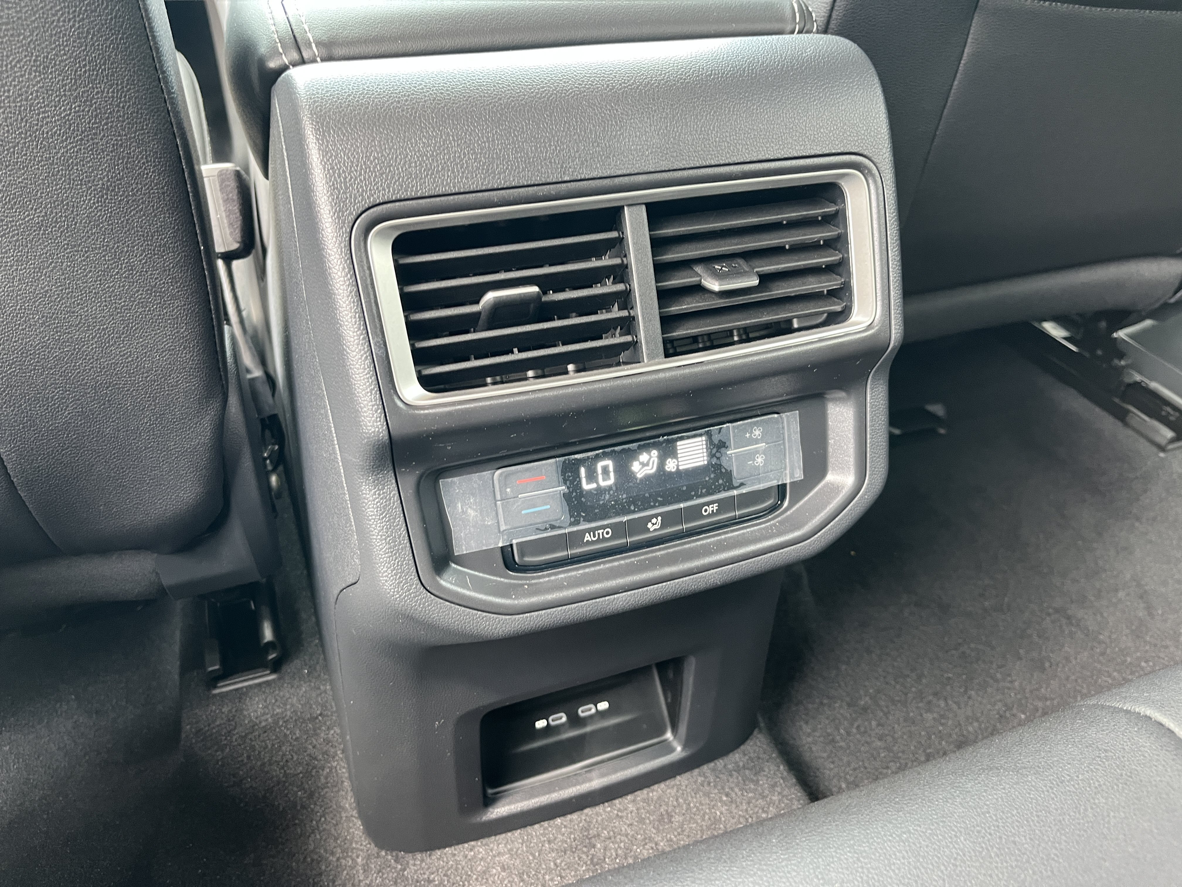 New 2026 Opal White Pearl Volkswagen 2.0T SE image 5