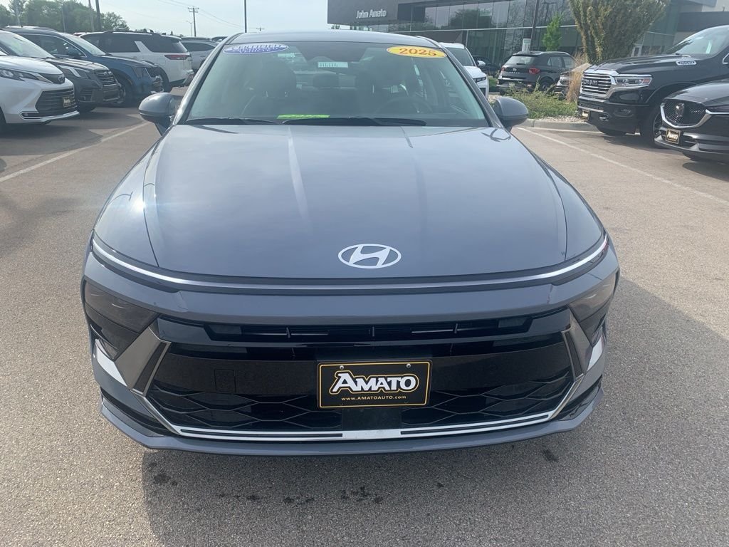Certified Used 2025 Blue Hyundai SEL image 8