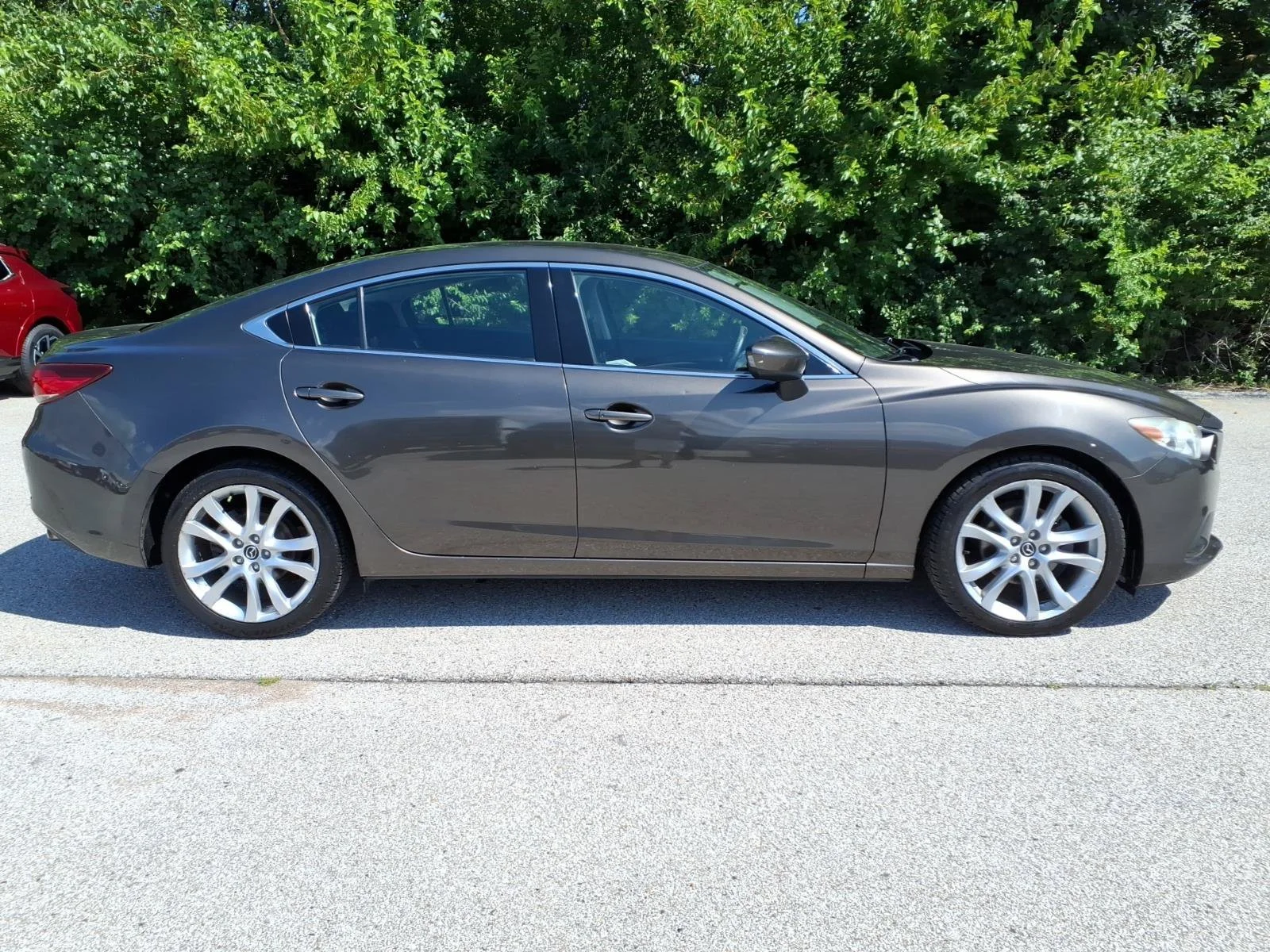 Used 2016 Titanium Flash Mica Mazda i Touring image 28