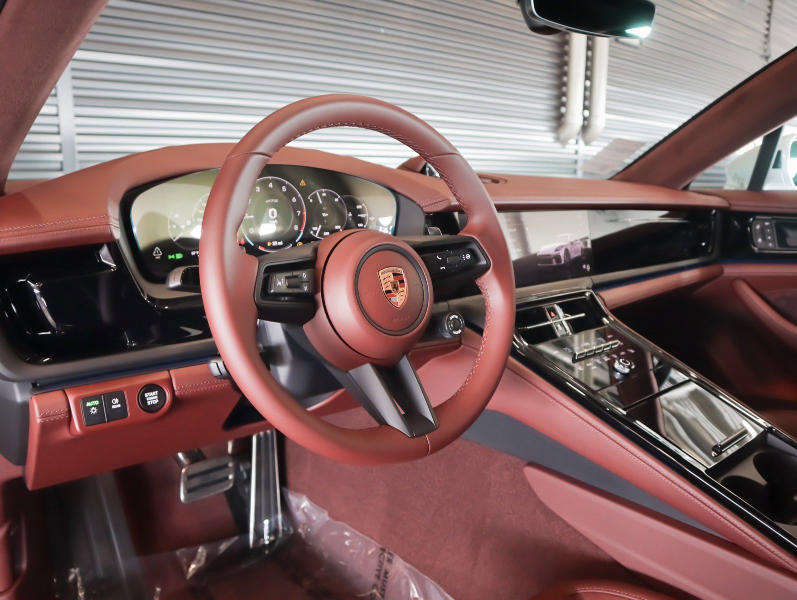 2026 Porsche Panamera GTS