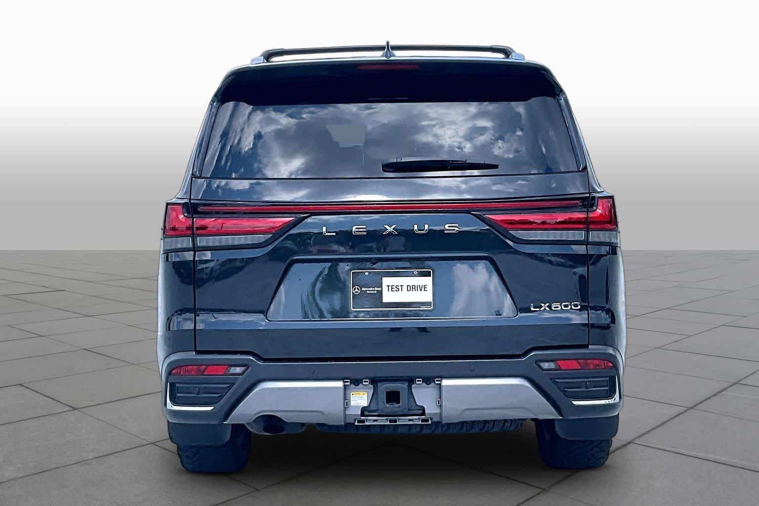Pre-Owned 2023 Lexus LX 600 Luxury