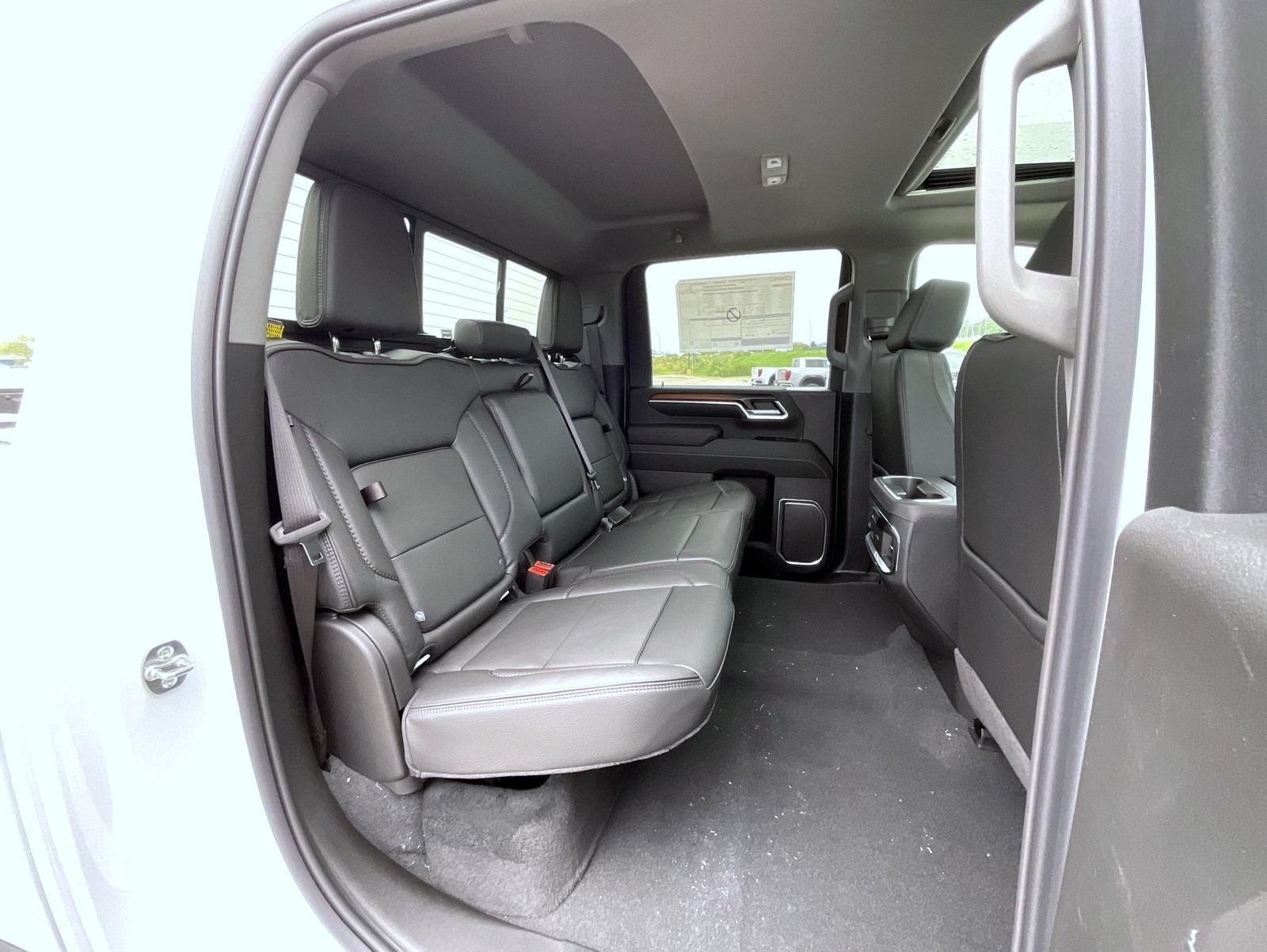 2026 GMC Sierra 2500HD Denali - Photo 18