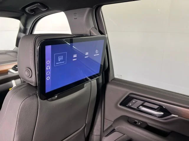 2026 GMC Yukon Denali - Photo 42
