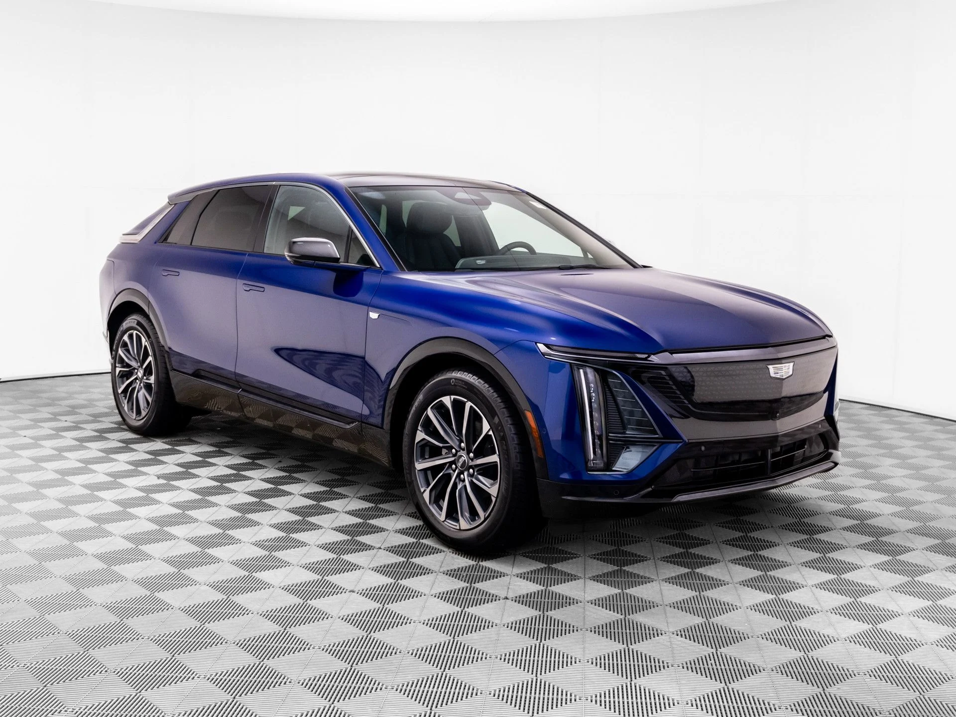 Used 2024 Blue Cadillac Sport 2 image 7