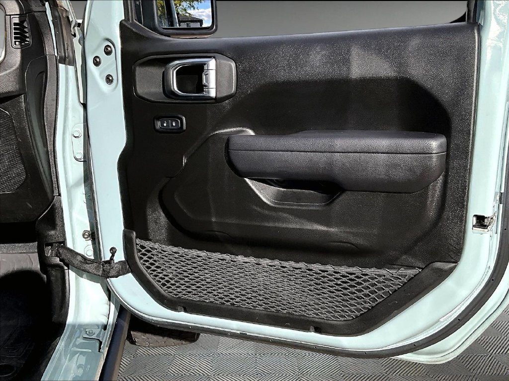 Used 2024 Gray Jeep Willys 4xe image 12