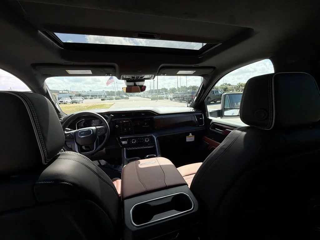2026 GMC Sierra 2500HD Denali Ultimate - Photo 13