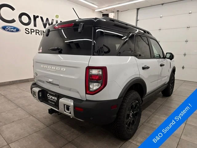 New 2026 Space White Metallic Ford Outer Banks® image 5