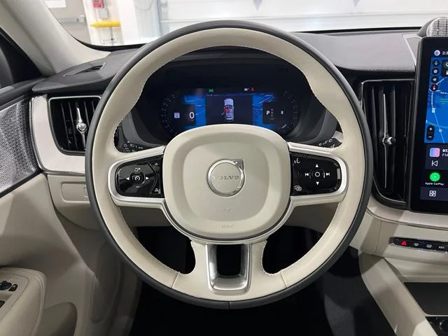 2026 Volvo XC60 Ultra - Photo 13