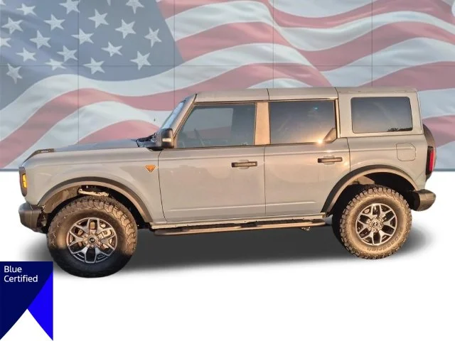 Used 2025 Gray Ford Badlands image 2