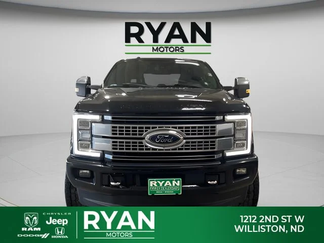 Used 2017 Black Ford Platinum image 8
