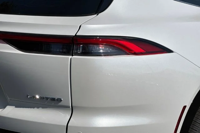New 2026 Oxygen White <sup>1</sup> Toyota  Limited image 33