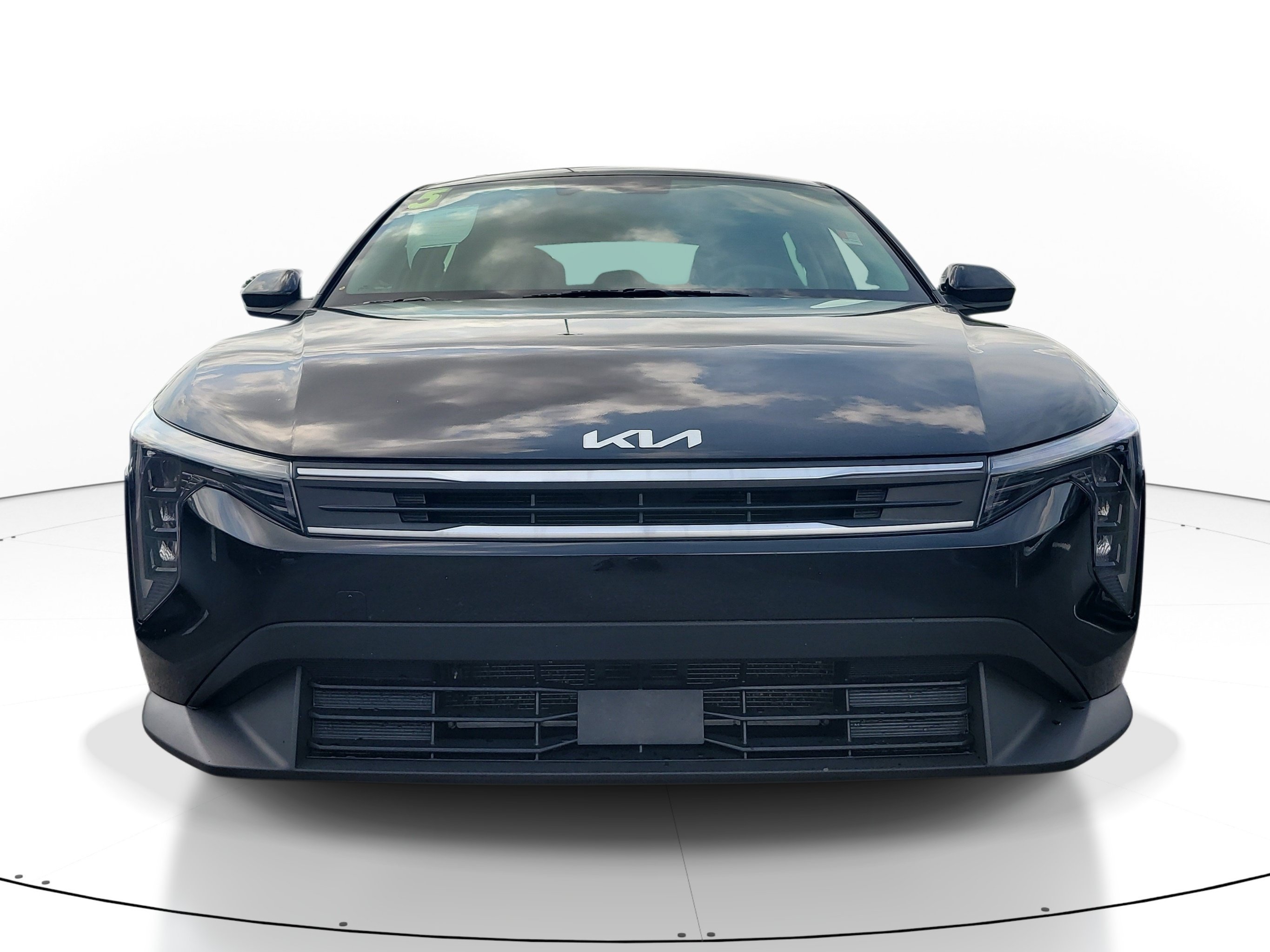 Used 2025 Aurora Black Pearl Kia LXS image 2