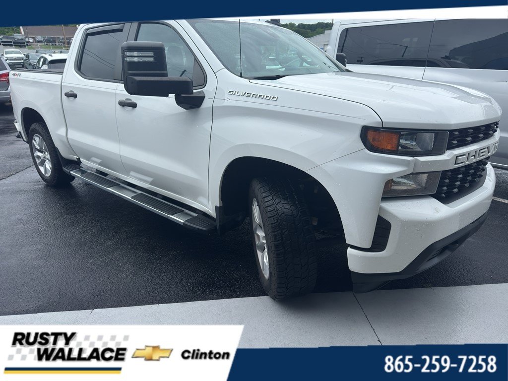 2021 Chevrolet Silverado 1500 Custom 4X4 Crew Cab Short Box's photo