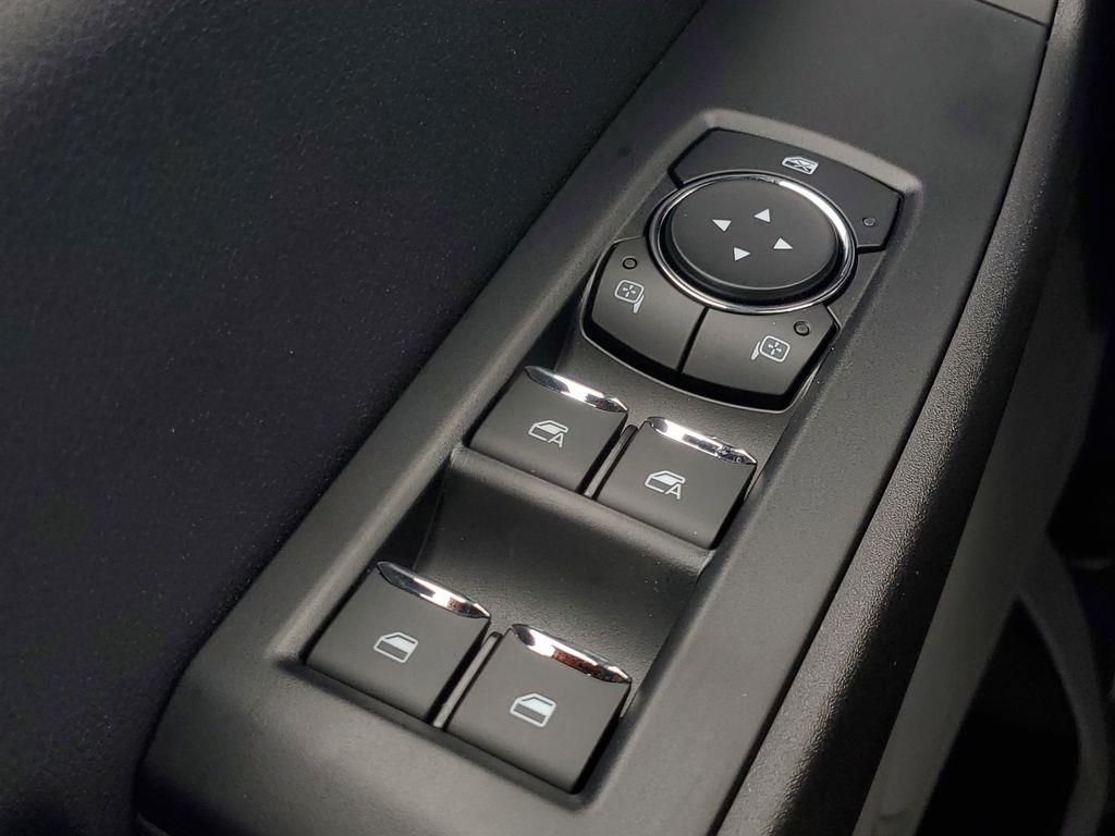 New 2026 Oxford White Ford F-450® XL image 10