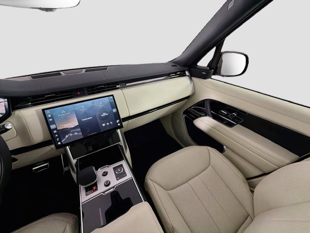 New 2027 Santorini Black Land Rover SE image 35