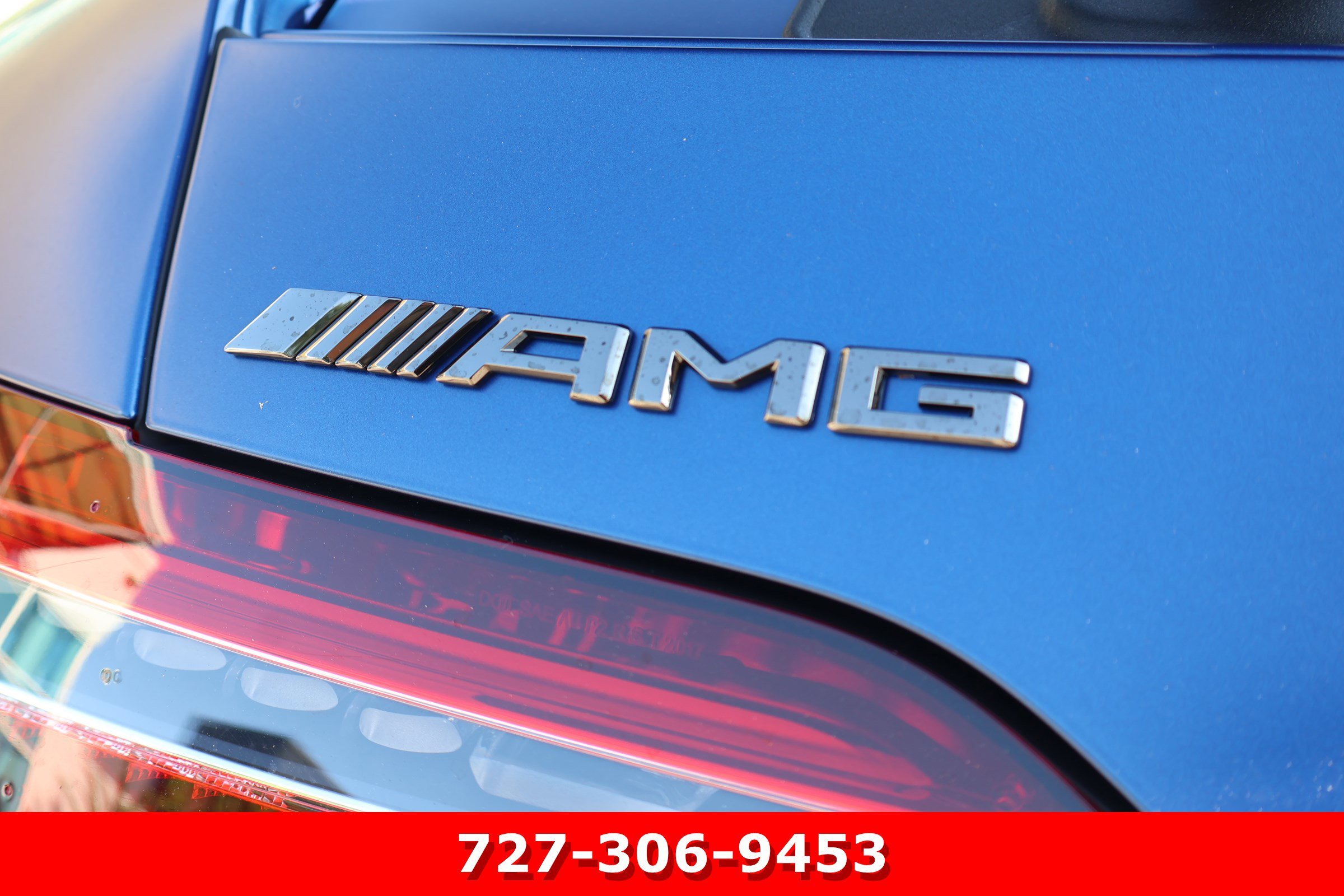 Certified Used 2025 MANUFAKTUR Starling Blue Magno Mercedes-Benz AMG® GT 63 S E Performance image 9